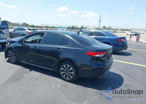 2020 Toyota Corolla Le z USA, uszkodzony, nr VIN JTDEPRAE0LJ065428